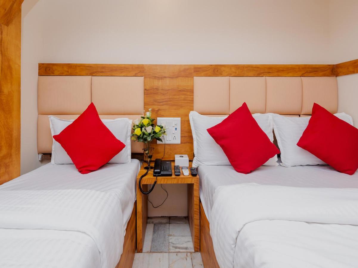 Hotel Kgn Near Cst Railway Station Mumbai And Haj House Mumbai Near Crawford Market Mumbai Exterior foto